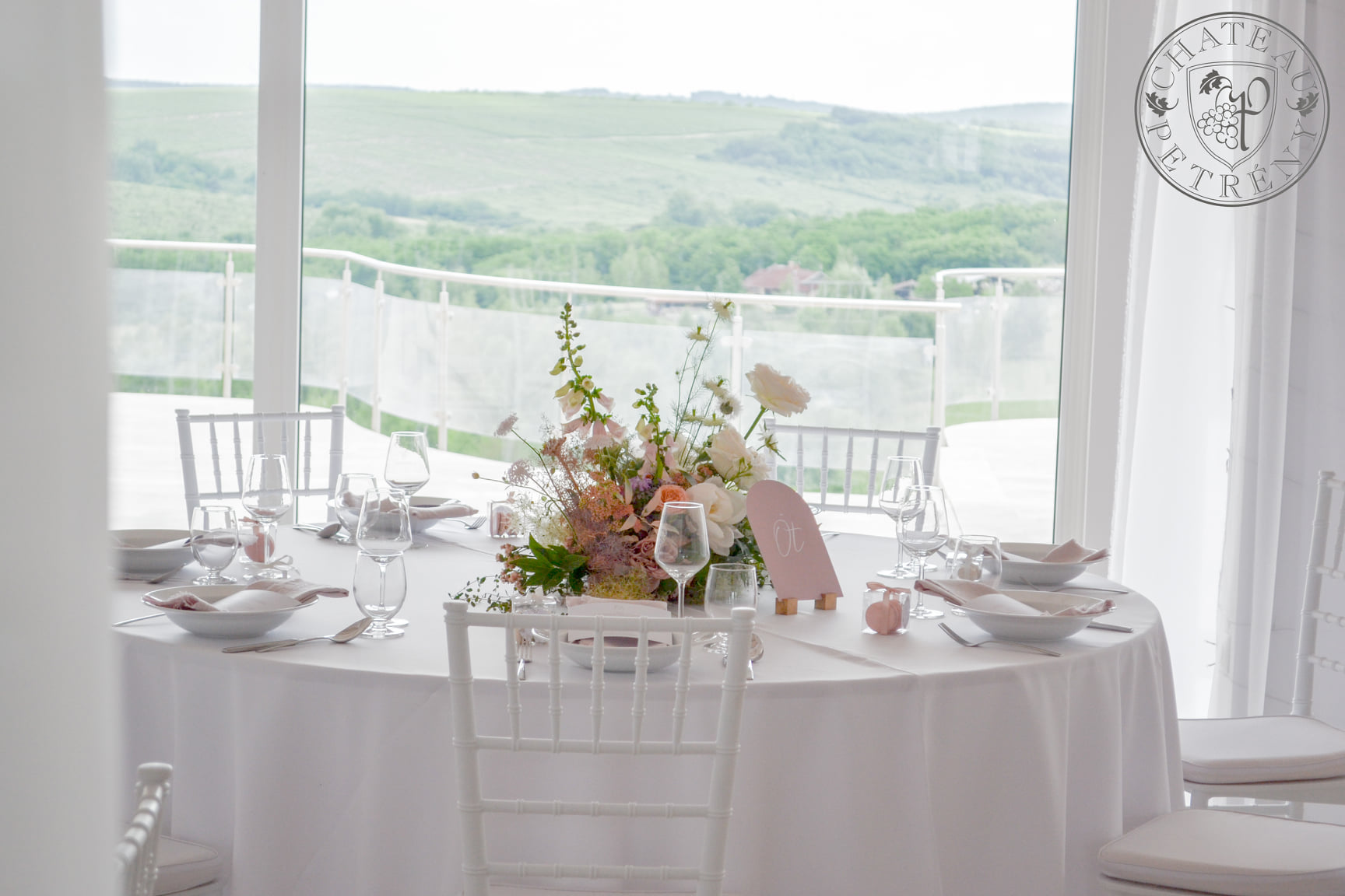 Chateau Petrény Exkluzív Helyszín